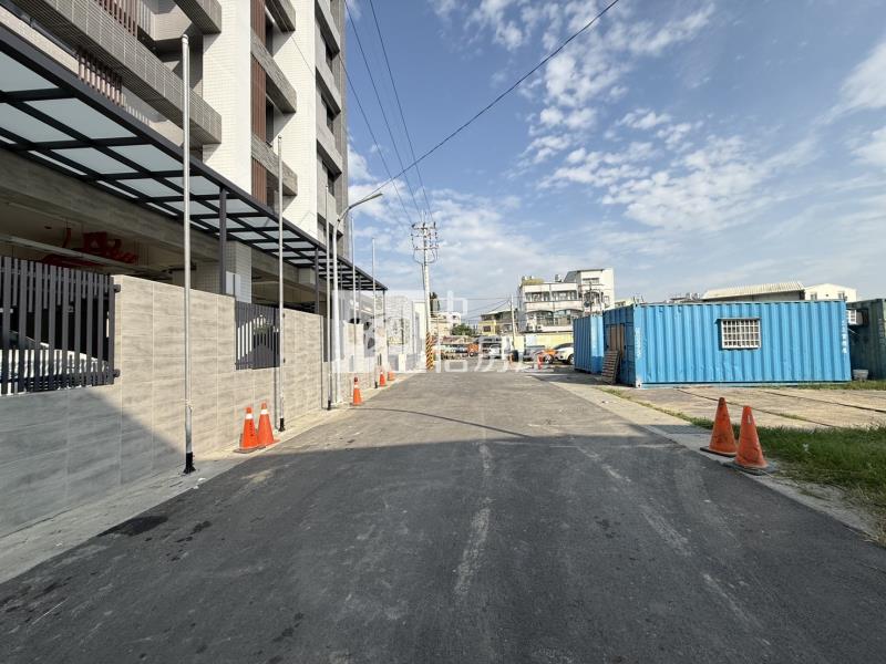 善化南科之心二房二衛平車房屋室內格局與周邊環境