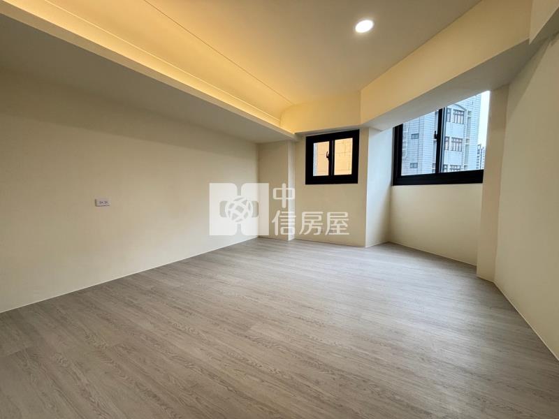 (啟盛復興大樓)忠孝興大商圈全新整理大三房平車美廈房屋室內格局與周邊環境