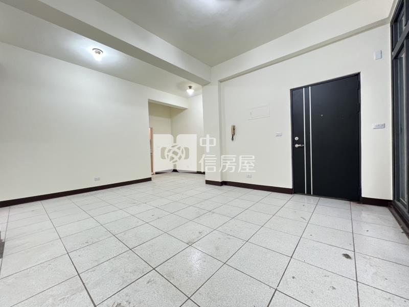 大竹國小.近市區三面採光整新電梯三房房屋室內格局與周邊環境