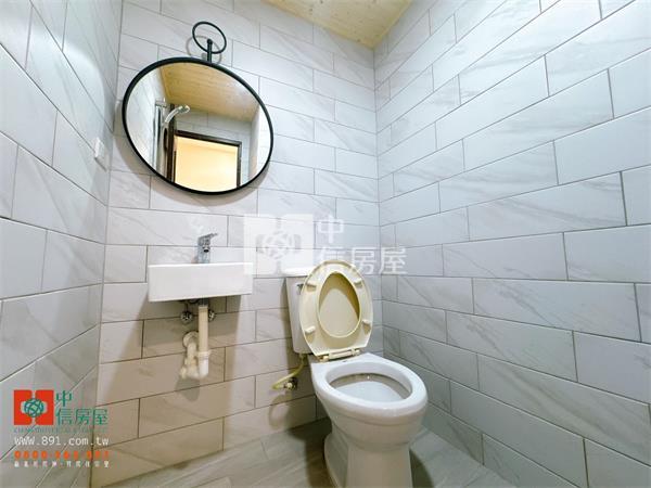 玉山路商圈全新整理3+1房房屋室內格局與周邊環境