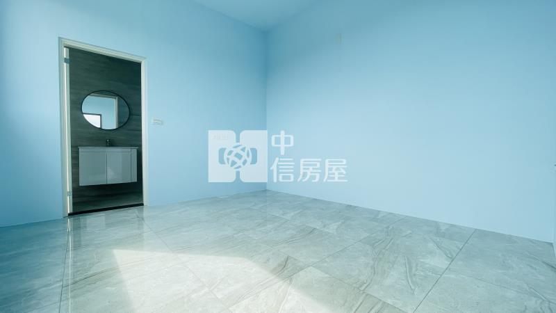 礁溪近市區河堤旁雙面路全新農舍房屋室內格局與周邊環境