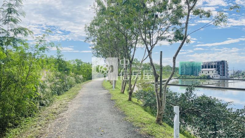 礁溪近市區河堤旁雙面路全新農舍房屋室內格局與周邊環境