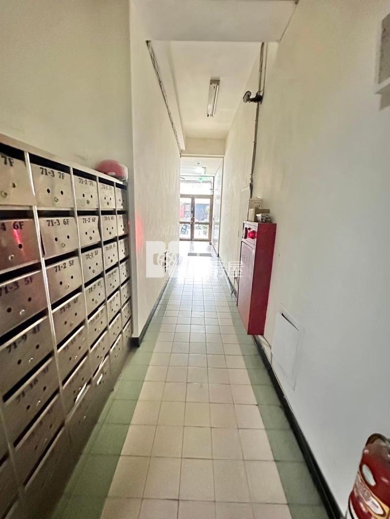 北區次頂樓兩房房屋室內格局與周邊環境