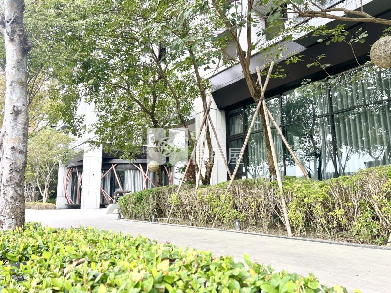 登陽一溪雲三房大平車露台戶(專任)房屋室內格局與周邊環境