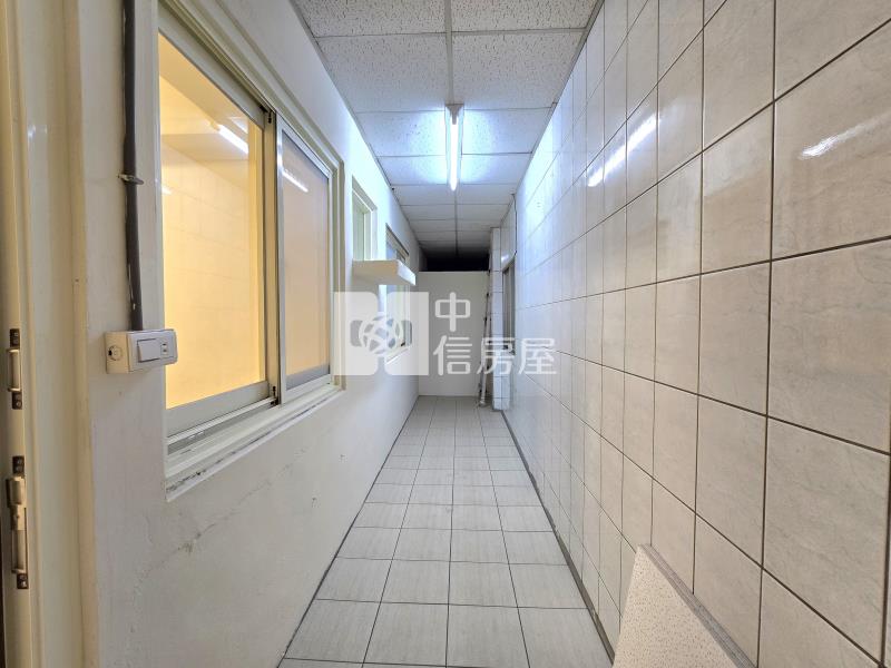 碧綠藍天1F3房平車A房屋室內格局與周邊環境