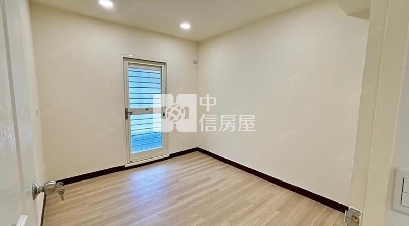 西區低總價三房房屋室內格局與周邊環境
