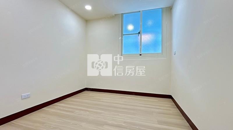 西區低總價三房房屋室內格局與周邊環境