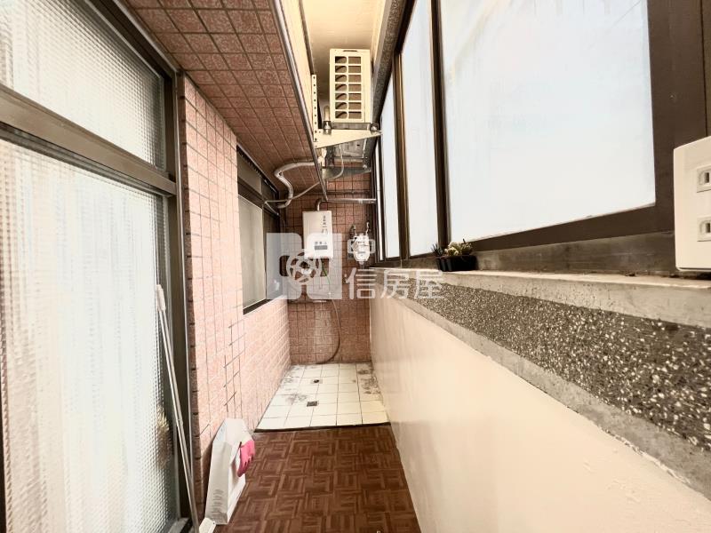 國家廣場捷運宅二房房屋室內格局與周邊環境