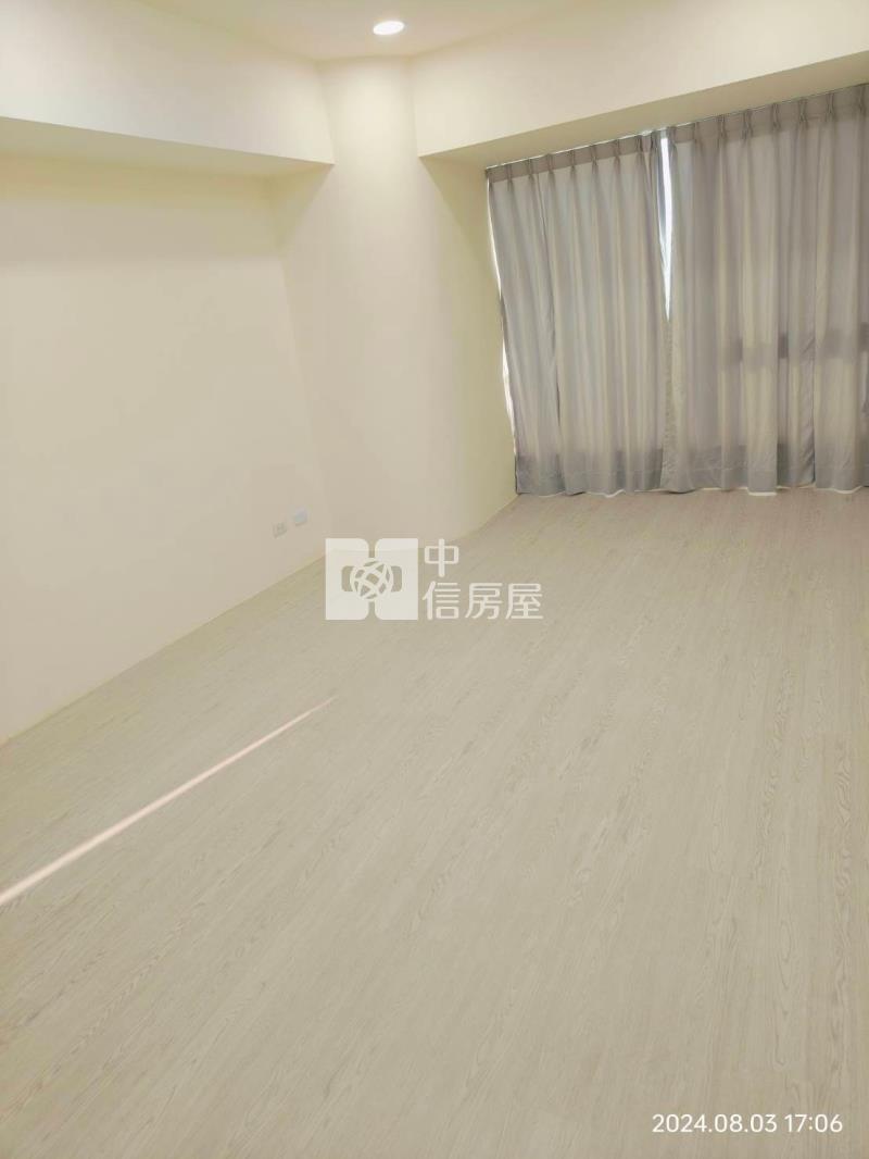 商圈華廈+車位房屋室內格局與周邊環境