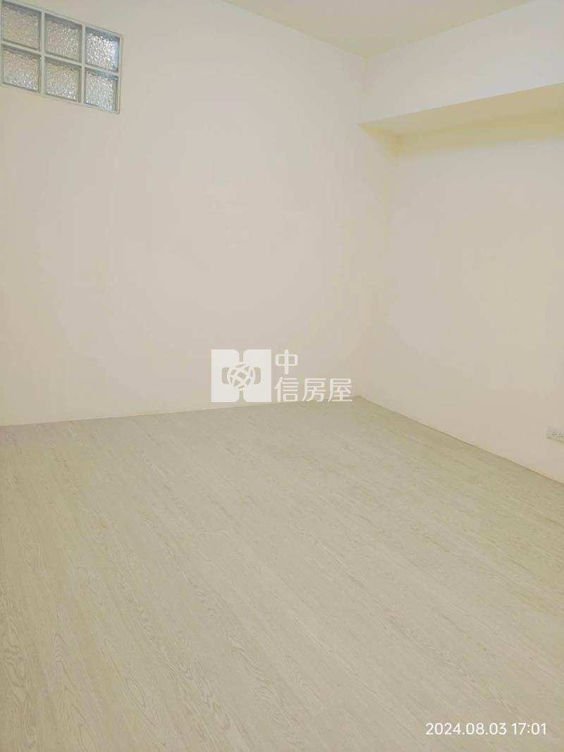 商圈華廈+車位房屋室內格局與周邊環境