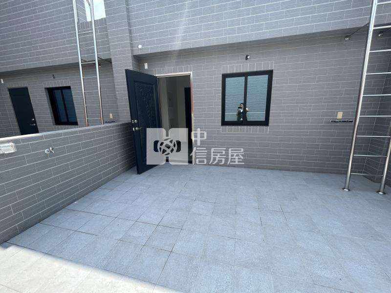 新市氣宇非凡高質感雙車墅房屋室內格局與周邊環境