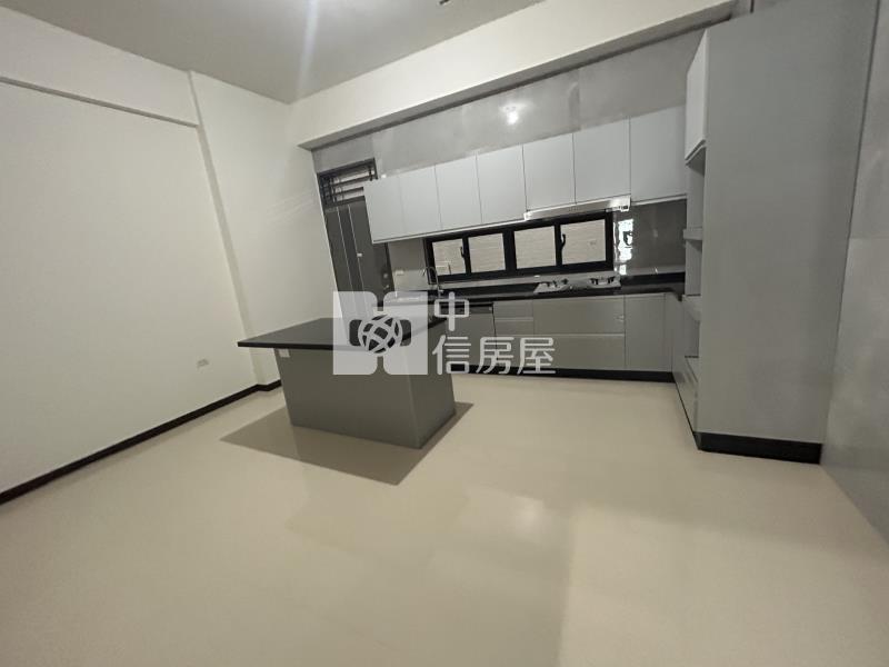 新市氣宇非凡高質感雙車墅房屋室內格局與周邊環境