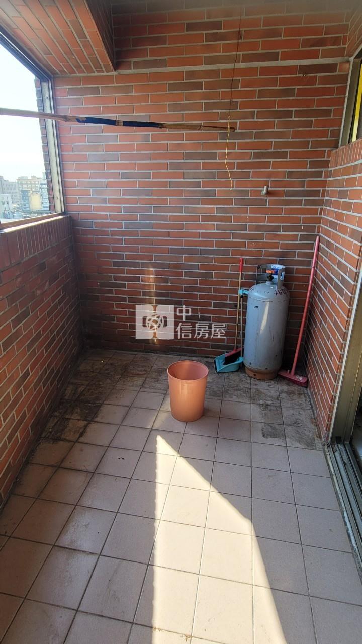 中壢市中心地段2房雙車房屋室內格局與周邊環境