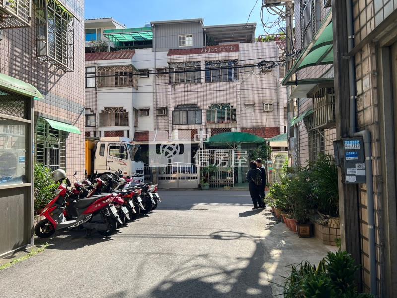 大竹國小旁整新美三房房屋室內格局與周邊環境