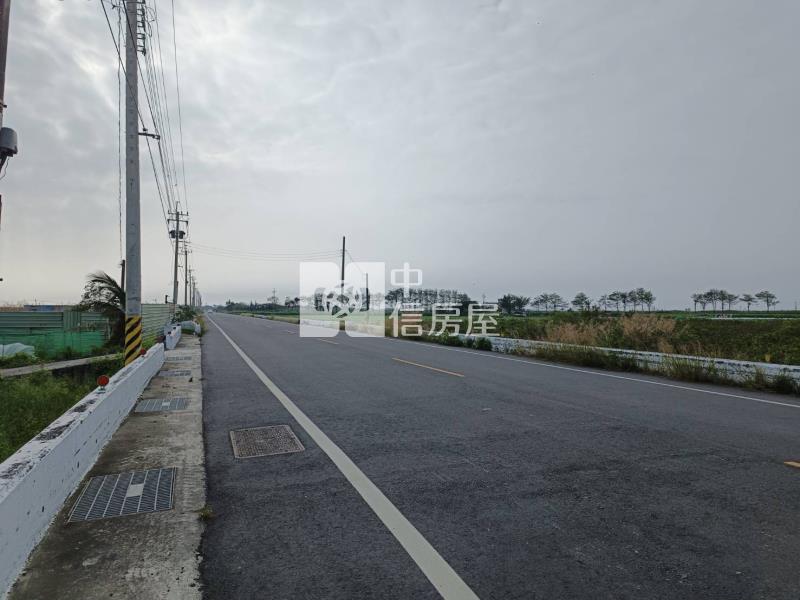 北門區臨路有農舍大農地房屋室內格局與周邊環境