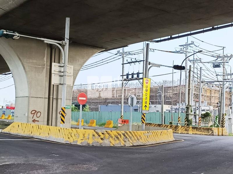 北門區臨路有農舍大農地房屋室內格局與周邊環境