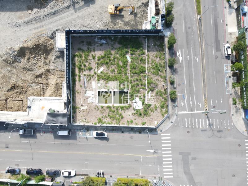 南屯國際足球園區旁大角地房屋室內格局與周邊環境