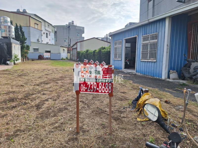歸仁大潭三面路建地房屋室內格局與周邊環境