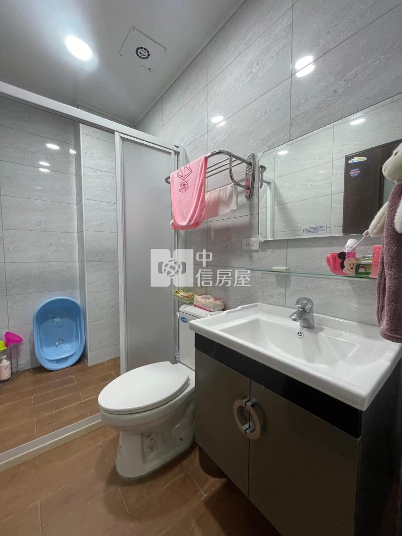 枋寮東海美透天房屋室內格局與周邊環境