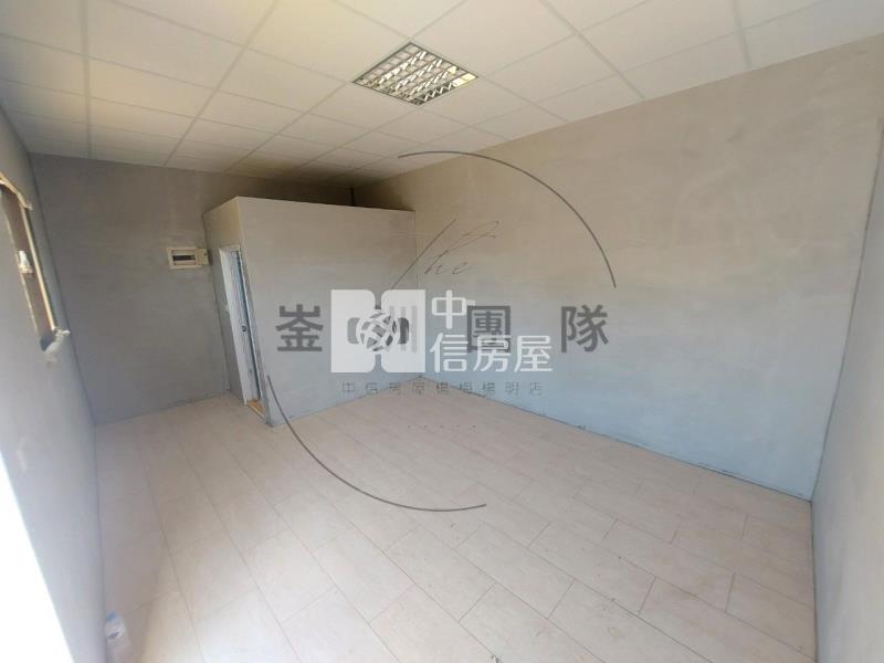 新屋文化路資材室房屋室內格局與周邊環境