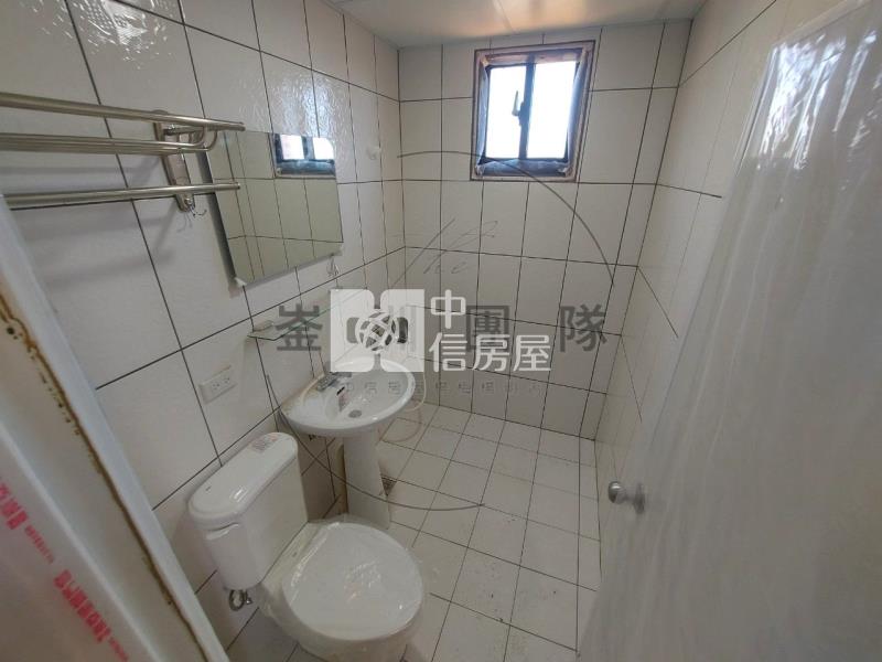 新屋文化路資材室房屋室內格局與周邊環境