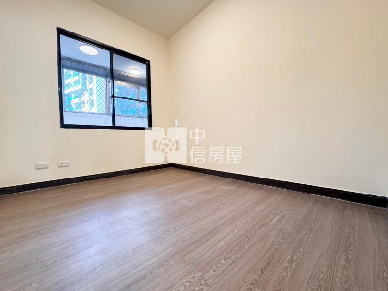 新平國小3房+車位房屋室內格局與周邊環境