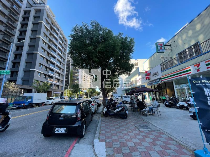 大城二月埕面公園3房平車(專任)房屋室內格局與周邊環境