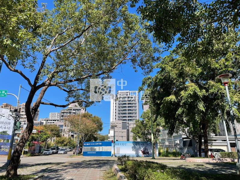 大城二月埕面公園3房平車(專任)房屋室內格局與周邊環境