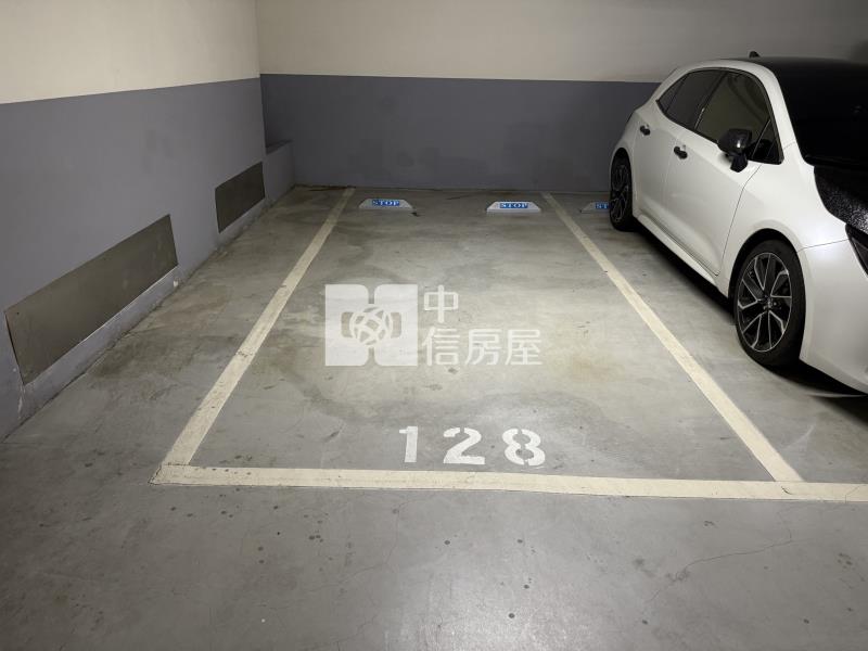 【安家】桃園站前商圈世中心露臺2房車房屋室內格局與周邊環境
