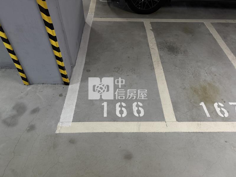 【安家】桃園站前商圈世中心露臺2房車房屋室內格局與周邊環境