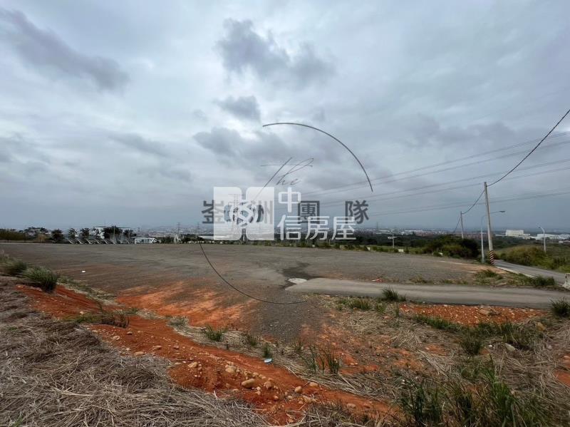湖口夏季三角咖啡廳景觀農地房屋室內格局與周邊環境