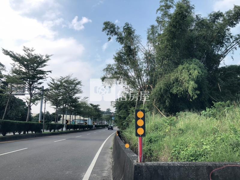 關廟關新路旁農地房屋室內格局與周邊環境