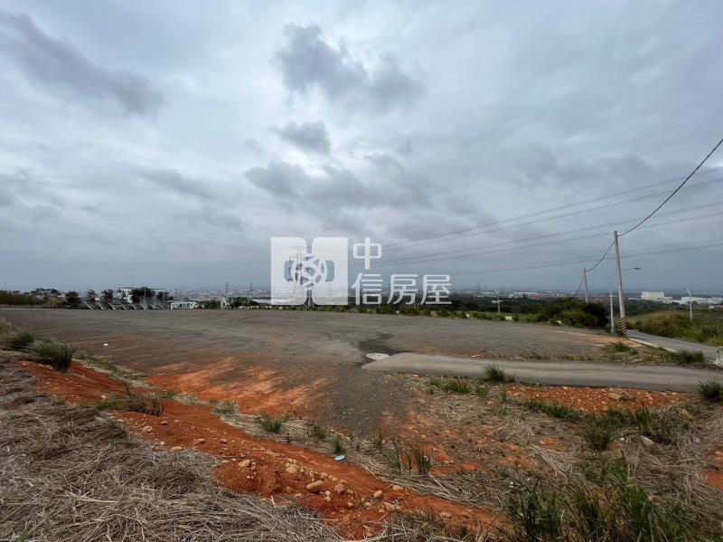 湖口夏季三角咖啡廳農地房屋室內格局與周邊環境