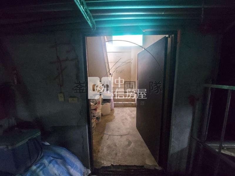 龍興國中採光美三房車房屋室內格局與周邊環境