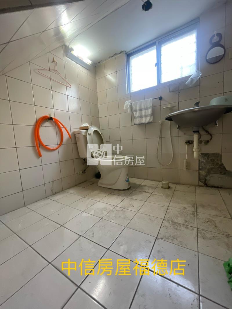 文化路尾金興車庫透天房屋室內格局與周邊環境