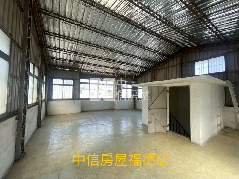 文化路尾金興車庫透天房屋室內格局與周邊環境