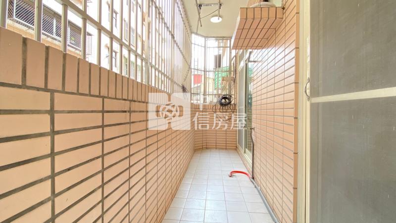 文心崇德大三房大B1平車獨立權狀房屋室內格局與周邊環境