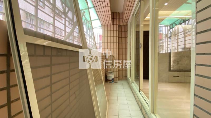 文心崇德大三房大B1平車獨立權狀房屋室內格局與周邊環境
