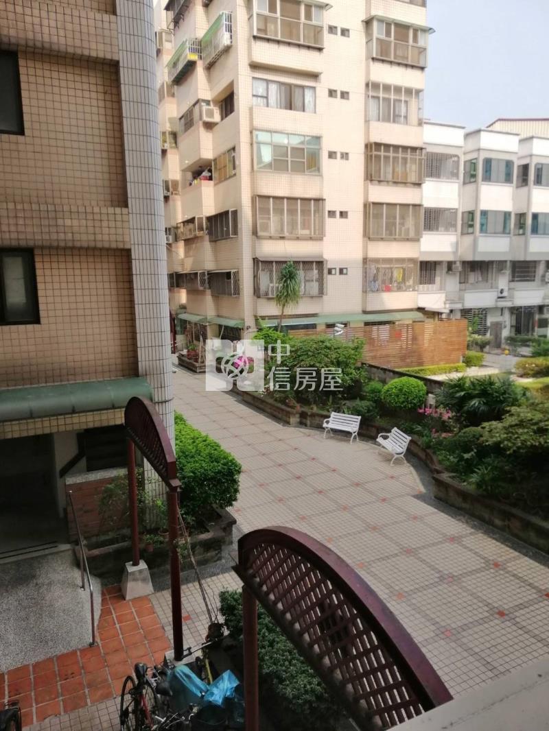 (天下一家NO.2)樹義學區7米5大面寬雙車店住房屋室內格局與周邊環境