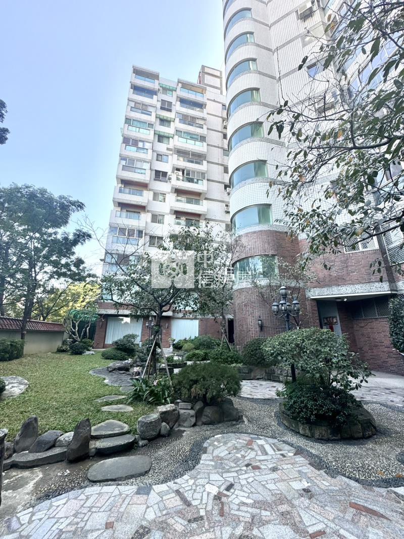 面公園大連成家三房平車房屋室內格局與周邊環境