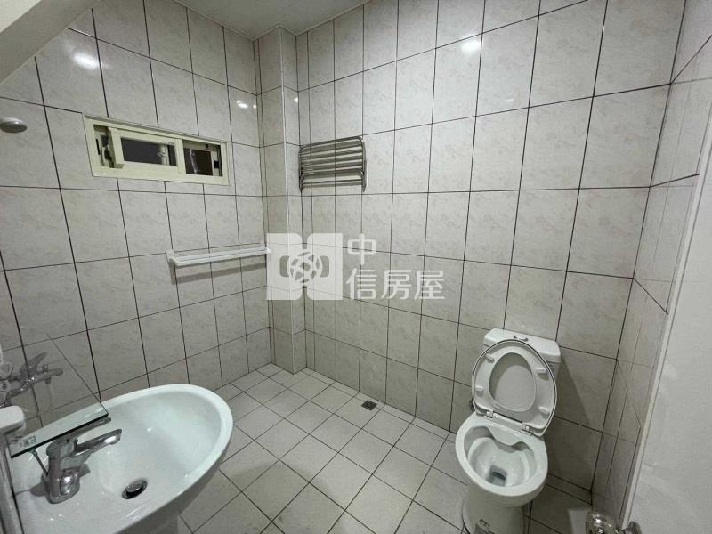 埔心站前1+2樓新整下疊透天+雙車位房屋室內格局與周邊環境