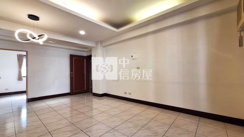 昌平金谷市場溫馨三房車位房屋室內格局與周邊環境