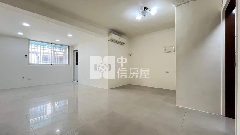 曉明女中門前車位透天美墅房屋室內格局與周邊環境