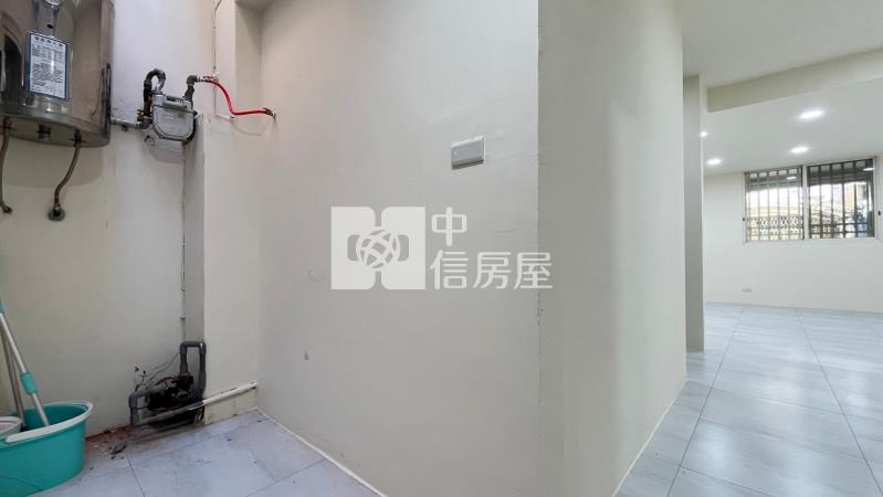 曉明女中門前車位透天美墅房屋室內格局與周邊環境