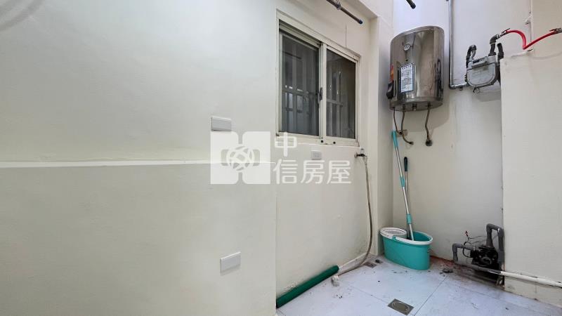 曉明女中門前車位透天美墅房屋室內格局與周邊環境