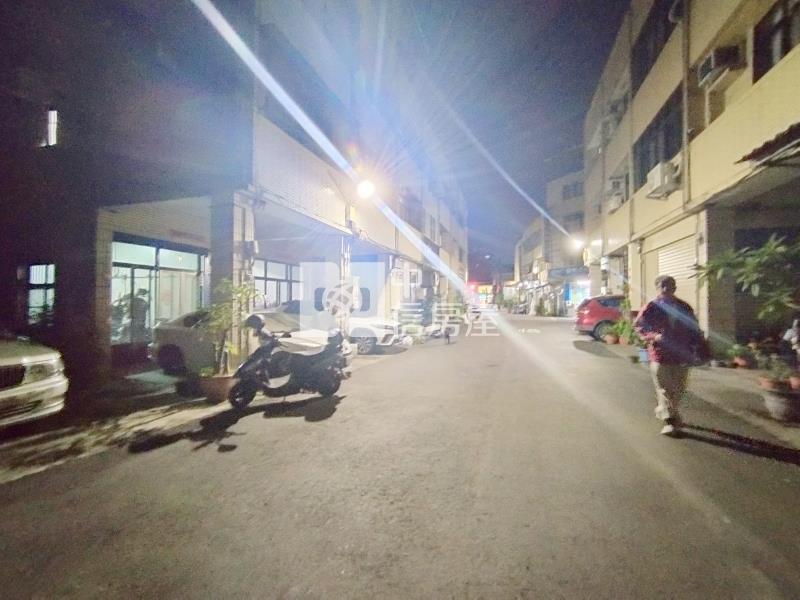 精誠夜市乙工透天房屋室內格局與周邊環境