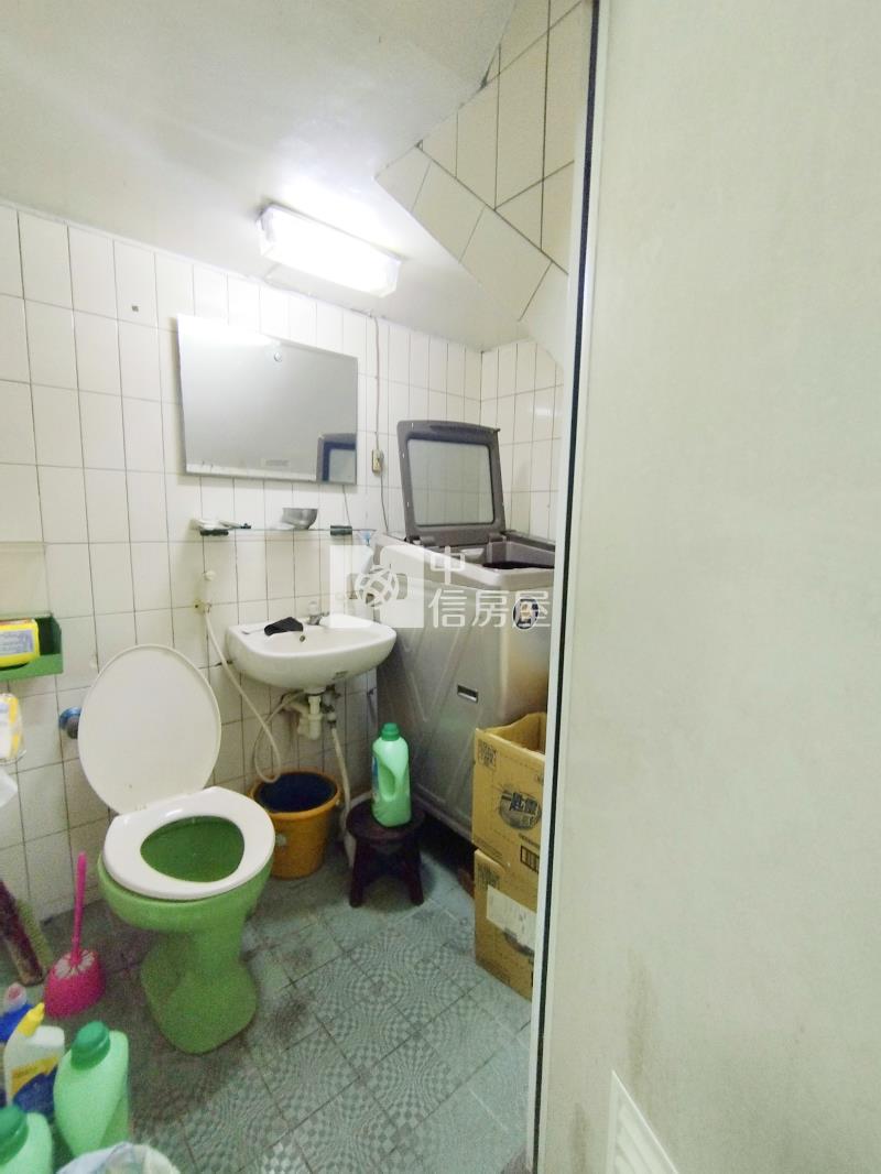精誠夜市乙工透天房屋室內格局與周邊環境