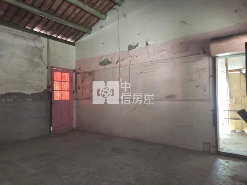 橋頭區-買大地坪送保存登記一樓平房房屋室內格局與周邊環境
