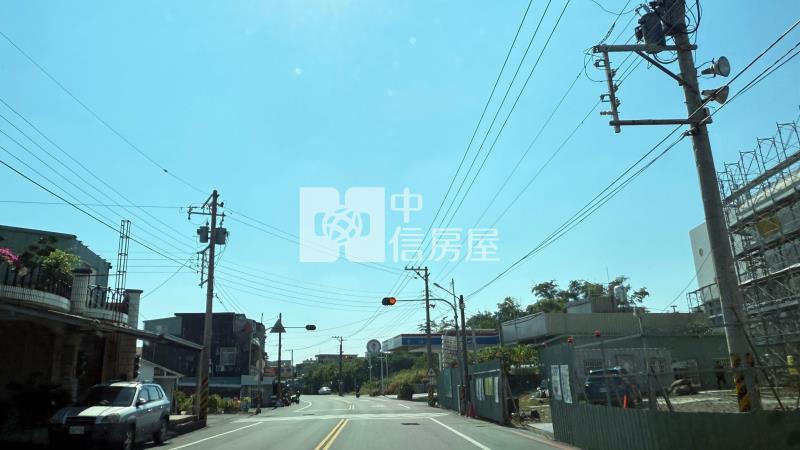 國小旁(持分)建地 ★影音空拍在中信嘉義玉山房屋室內格局與周邊環境