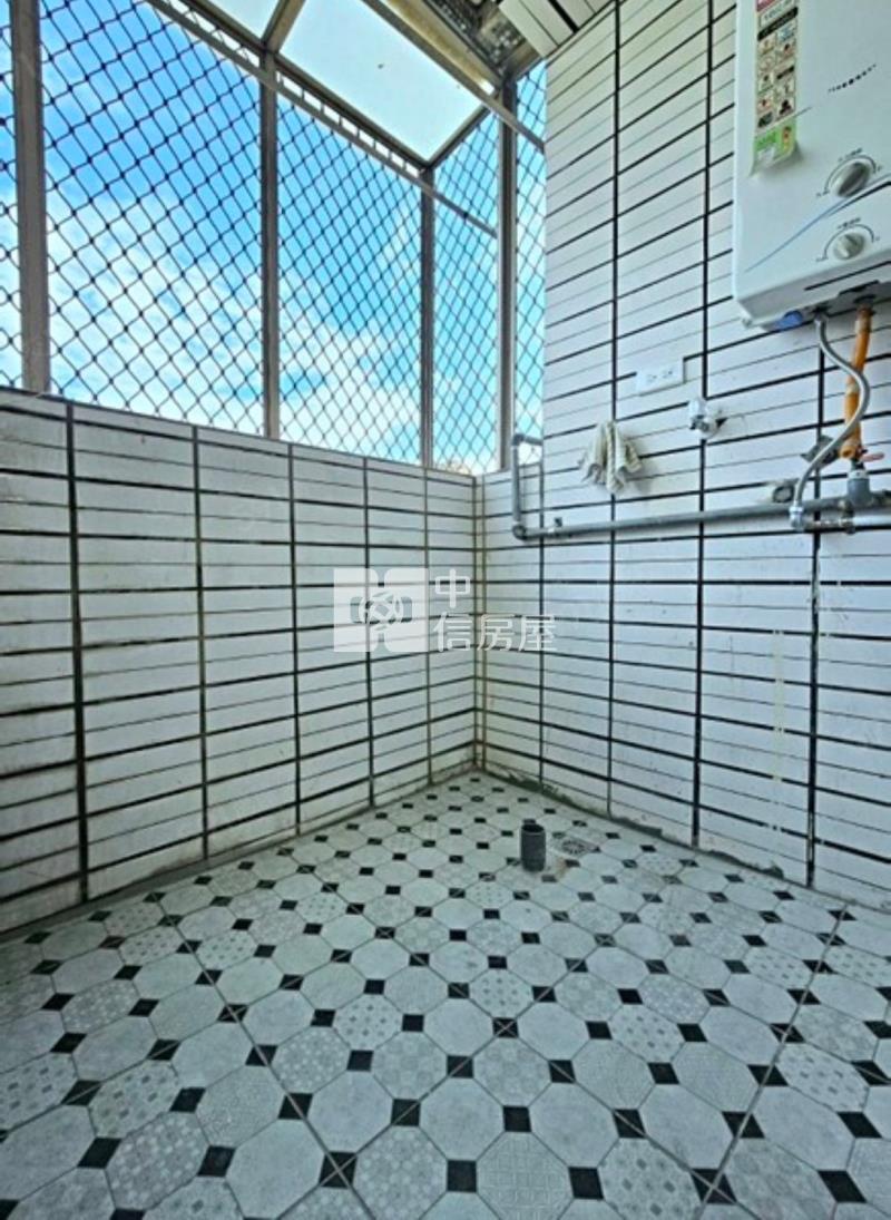 水湳免千萬三房房屋室內格局與周邊環境